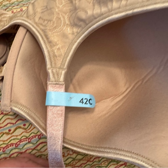 Bali Women's Front Close Beige Full Coverage Bra NWT 42C - Picture 5 of 7